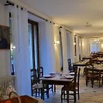 Des 酒店 *